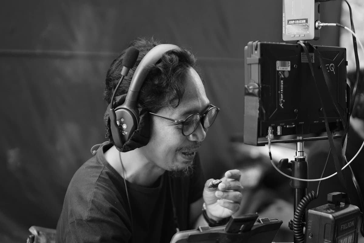 VideoFX cross-tool avatar workflow — text-to-video generation feeding into lip sync and motion control