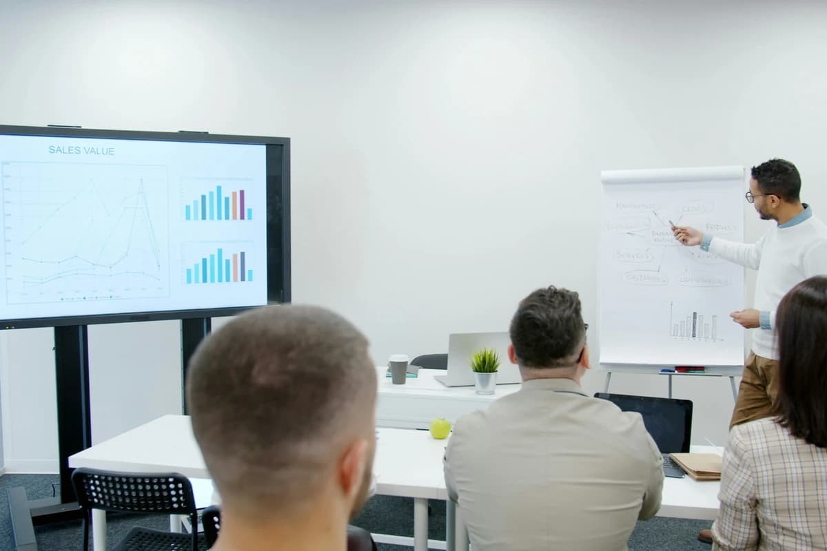 VideoFX generating a product launch video from a still photo with 4K upscale